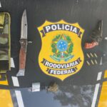PRF apreende arma, munições e drogas na BR-262
