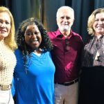 Ministra Macaé Evaristo ministra Aula Magna sobre liderança feminina na educação em João Monlevade