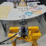 Polícia apreende drogas, prensa e caderno do tráfico em apartamento de Itabira