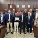 Yuris Bar recebe Moção de Aplausos na Câmara Municipal