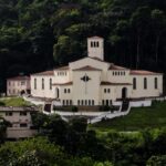 Diálogo entre Prefeitura e Paróquia resulta na aprovação das intervenções e avanço das obras da Gruta Nossa Senhora de Lourdes