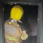 Telhado desaba durante incêndio em residência de Bela Vista de Minas