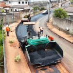 Prefeitura de João Monlevade conclui primeiro trecho do asfaltamento da rua Gatassul