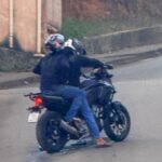 Roubo de motocicleta termina com acidente, suspeito baleado e duas prisões em Nova Era