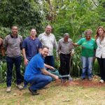 Codema realiza reunião de setembro no Parque do Areão e participa de plantio de mudas