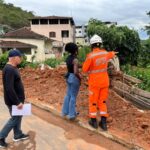 Parte de edificação histórica desaba após fortes chuvas em Alvinópolis
